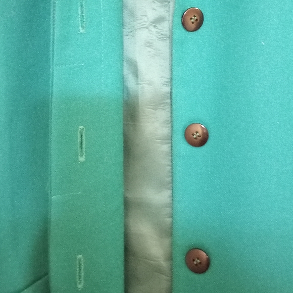 Saville Collar-less Kelly Green Blazer - Picture 4 of 9